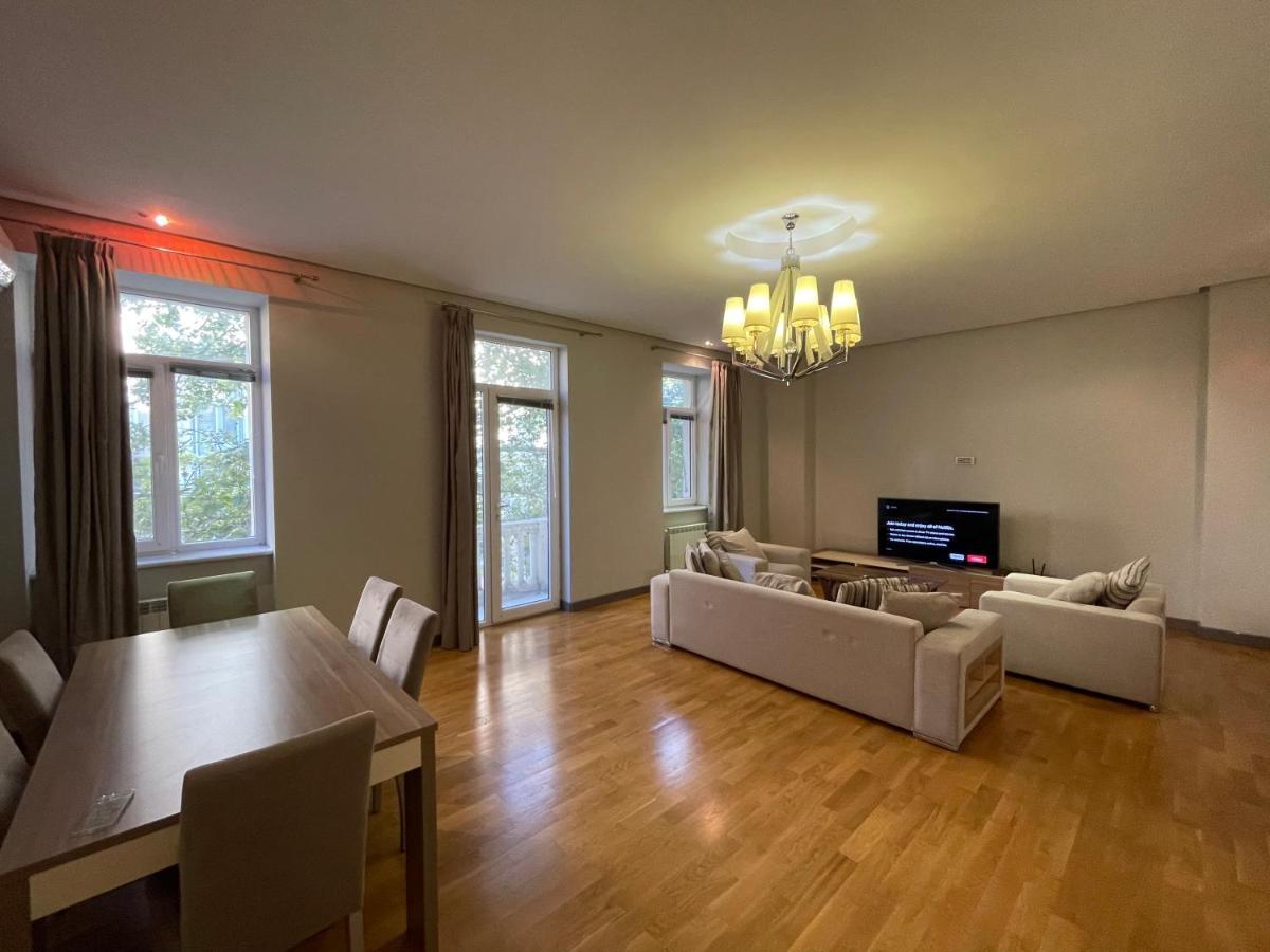 Central Park Apartment Baku Exterior photo